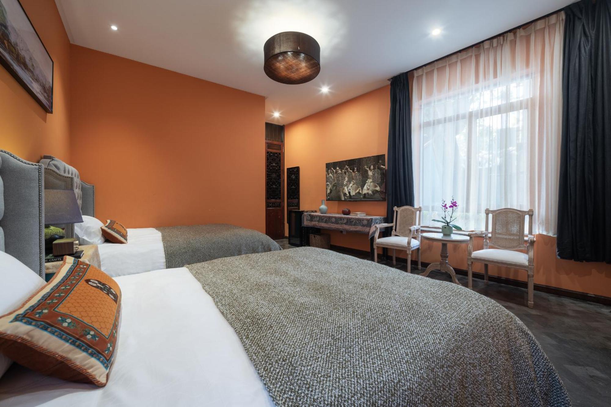 Hotel Cote Cour Deductive Beijing - Quadrangle Close To Tiananmen Square & Forbidden City & Nanluoguxiang, Walk To Wangfujing, English Speaking, Free Wifi, Free Laundry, Free Wonton & Noodles With Tour Ticket Service, Free Selfies With Ancient Costum Екстер'єр фото