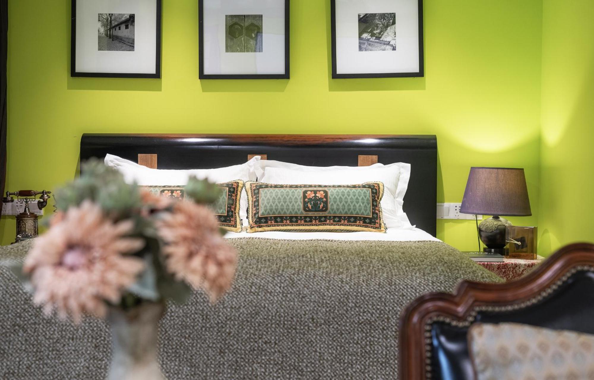 Hotel Cote Cour Deductive Beijing - Quadrangle Close To Tiananmen Square & Forbidden City & Nanluoguxiang, Walk To Wangfujing, English Speaking, Free Wifi, Free Laundry, Free Wonton & Noodles With Tour Ticket Service, Free Selfies With Ancient Costum Екстер'єр фото