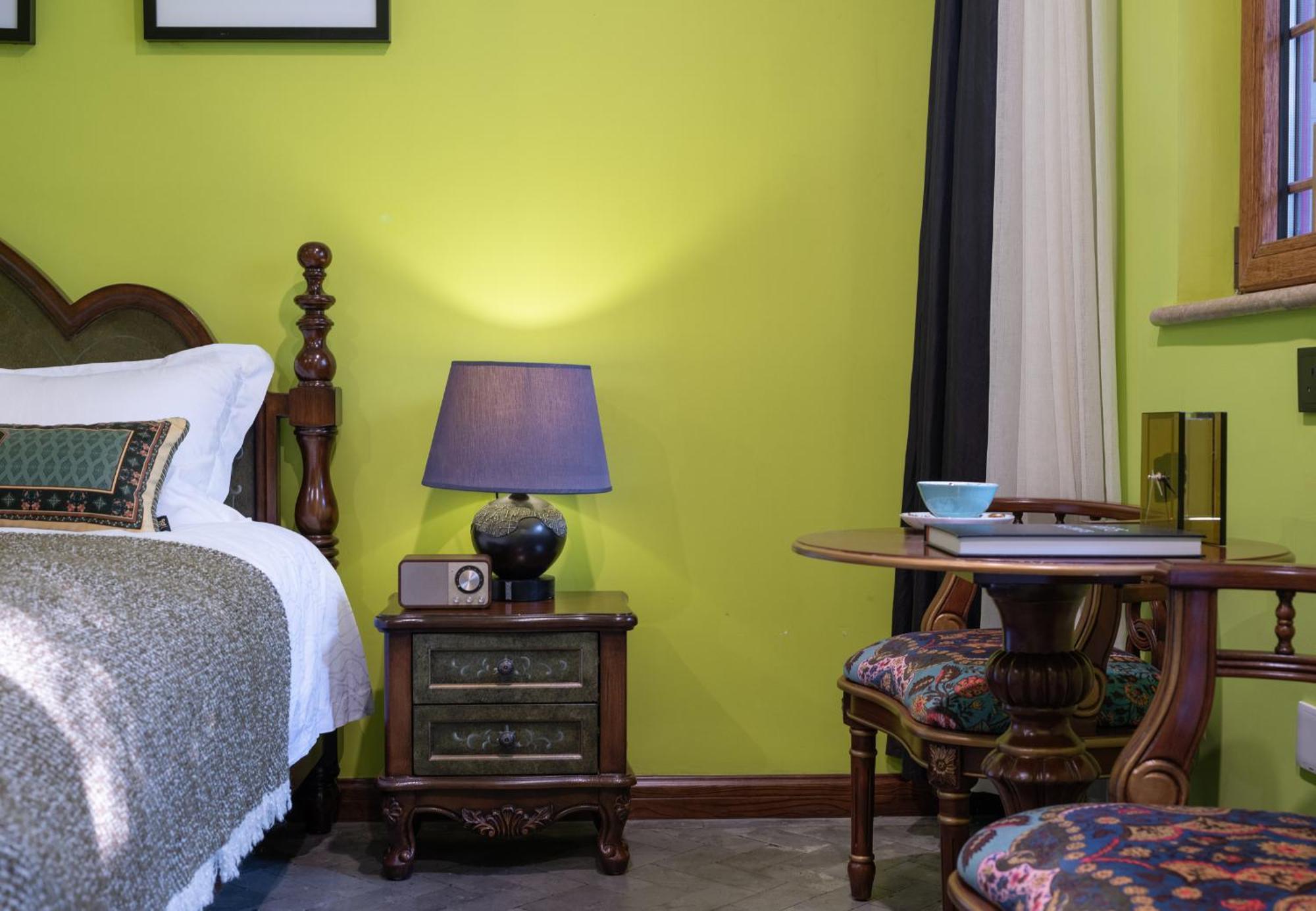 Hotel Cote Cour Deductive Beijing - Quadrangle Close To Tiananmen Square & Forbidden City & Nanluoguxiang, Walk To Wangfujing, English Speaking, Free Wifi, Free Laundry, Free Wonton & Noodles With Tour Ticket Service, Free Selfies With Ancient Costum Екстер'єр фото